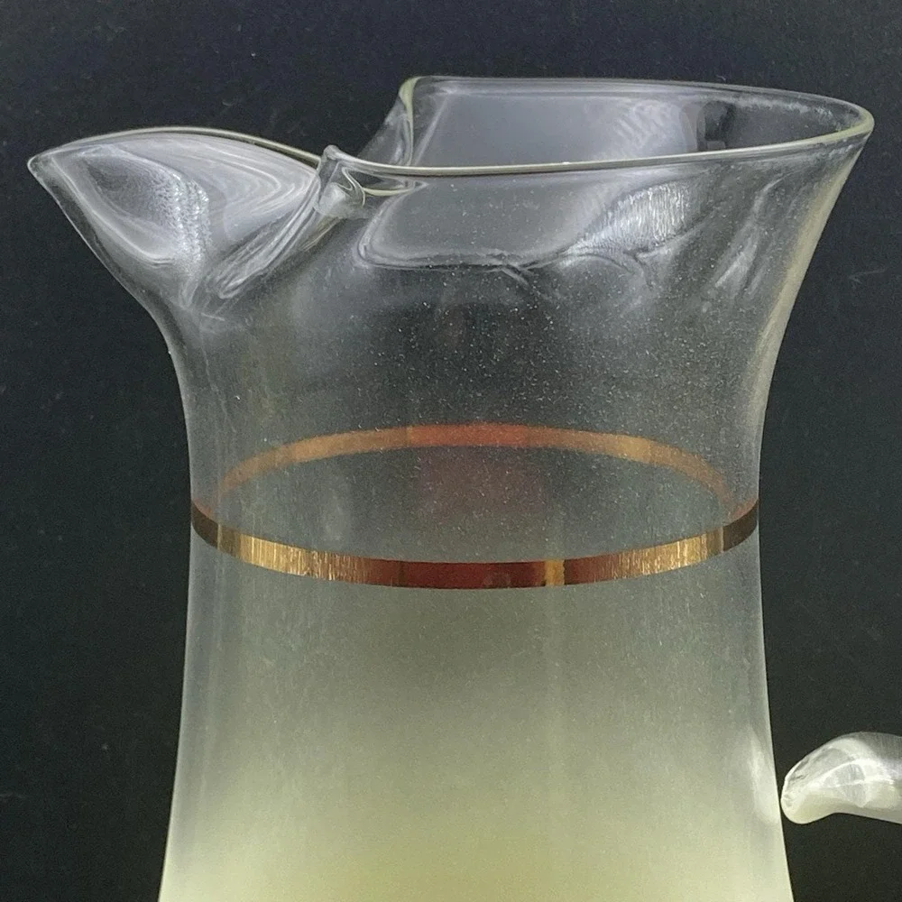 Vintage Anchor Hocking Blendo / 4 Glasses & 9 in. Pitcher Juice Set / Yellow